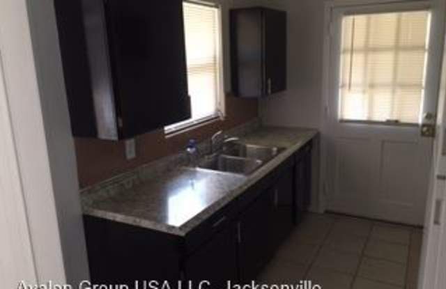 2149 Monteau Dr Gallery 2