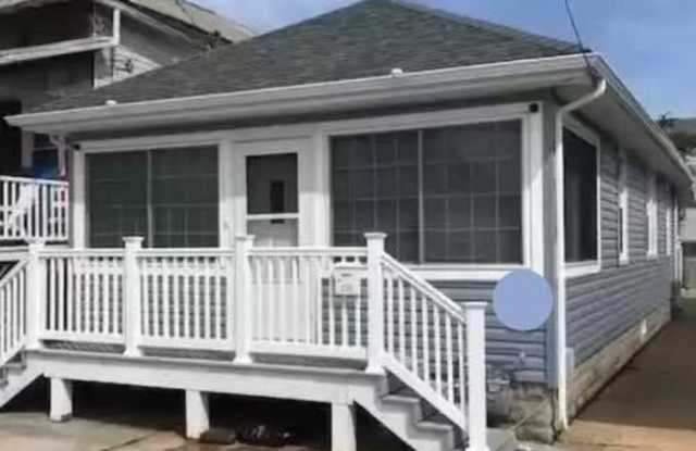 222 Franklin Avenue photos photos