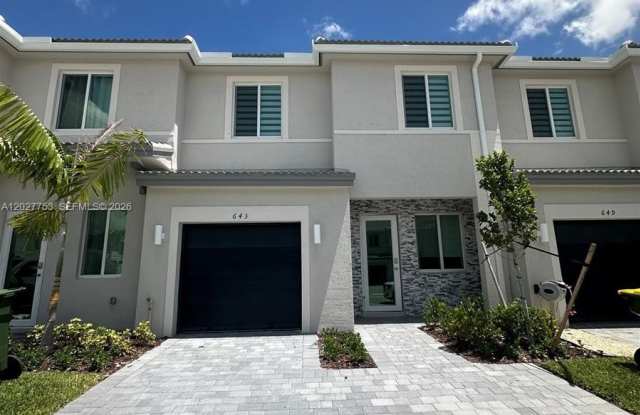 643 SE 15th St photos photos