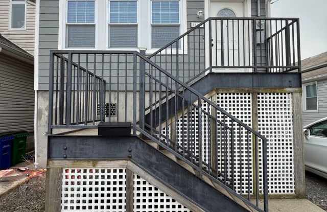 Mint 2 Bed/2 Bath Single-Family Home in Howard Beach! photos photos