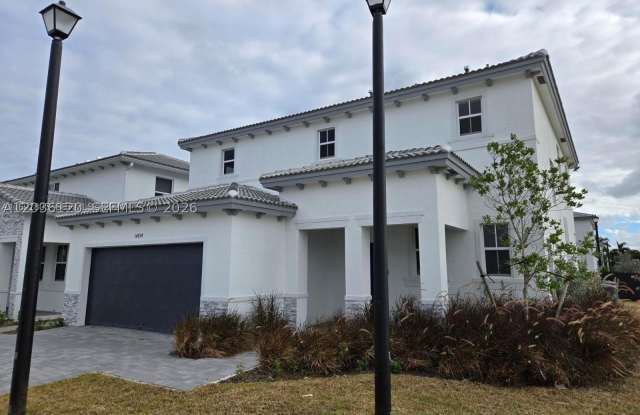 14894 SW 163rd St photos photos