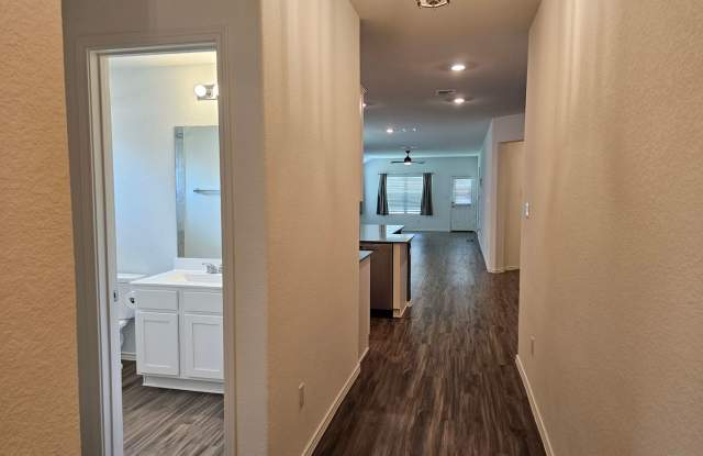 Single-Story Charmer in Pflugerville! Gallery 4
