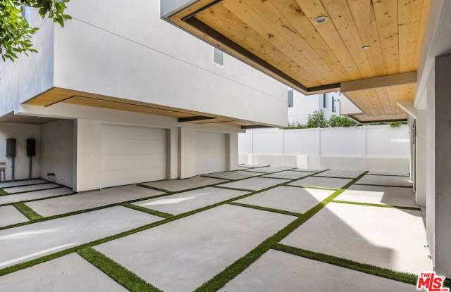 4303 Tujunga Avenue Gallery 3