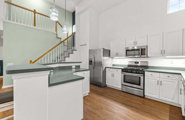 Spacious 3BR Home with Solar Panels & Smart Home Features! Gallery 4