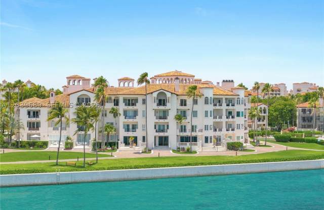 2244 Fisher Island Dr photos photos