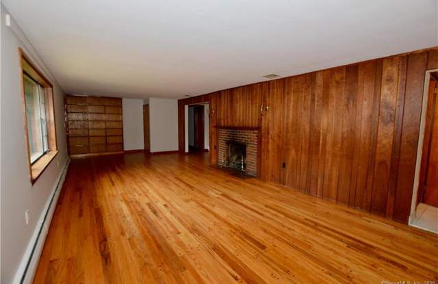 50 High Rock Road Gallery 2