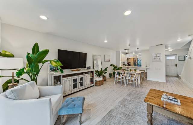 1315 MIAMI Road Gallery 3