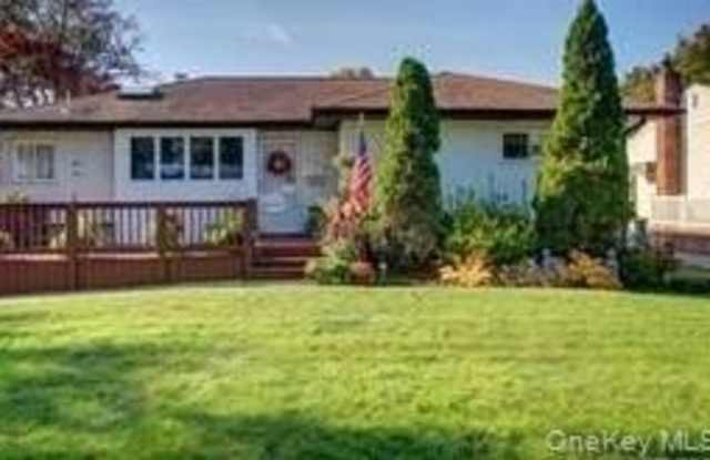 486 Poplar Lane photos photos