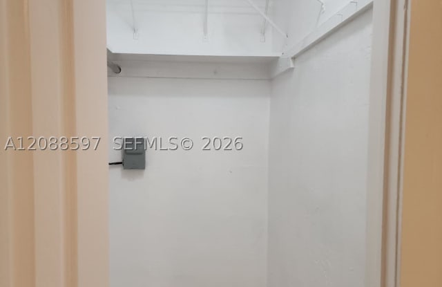 443 SW 4th Ave Gallery 4