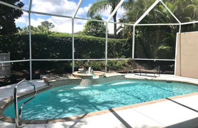 ANNUAL 2/2 + DEN AND HEATED POOL- ROSEDALE COUNTRYCLUB! photos photos
