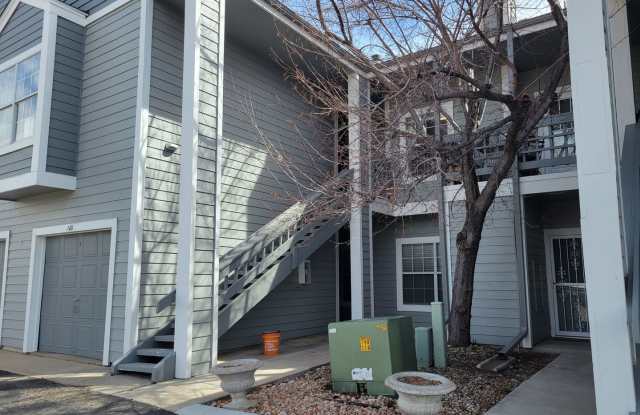 Fabulous Remodeled 2 bedroom , 2 bath Remodeled Condo in Country Club Greens photos photos