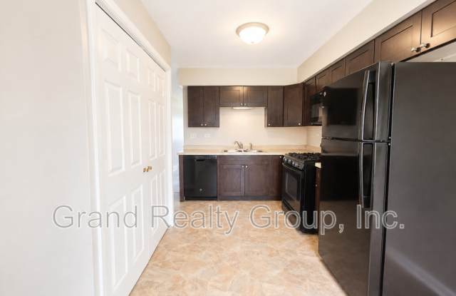 632 Anita Gallery 4