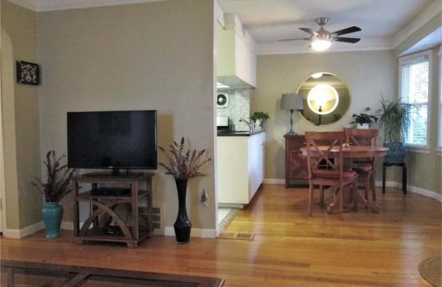 1401 Etowah Avenue Gallery 2