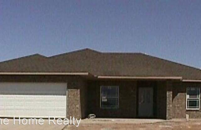 323 Chaco Drive - 323 Chaco, Alamogordo, NM 88310
