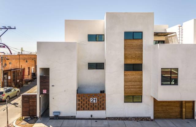 21 W Lalo Way Gallery 2