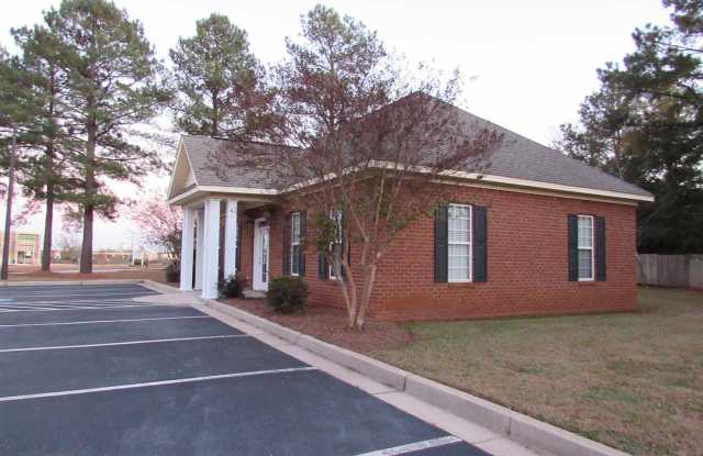 215 Wespark Drive Gallery 3
