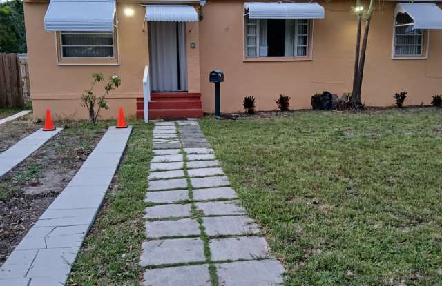 1 North Melrose Drive photos photos