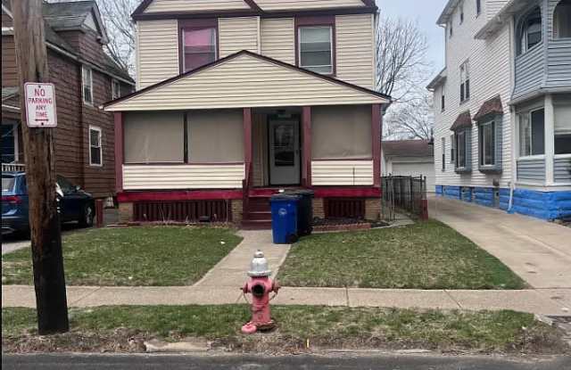 536 E 123rd St photos photos