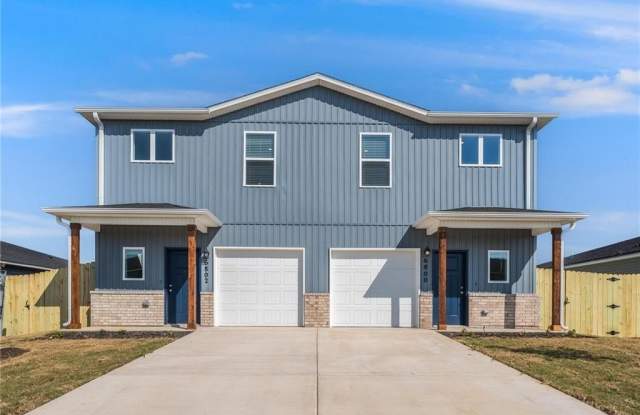 6802 SW Memphis AVE - 6802 Memphis, Bentonville, AR 72713 6802 SW Memphis AVE - 6802 Memphis, Bentonville, AR 72713