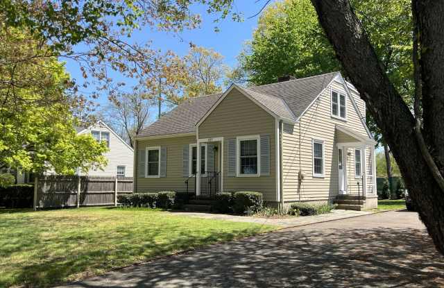 427 Westford Drive Gallery 3