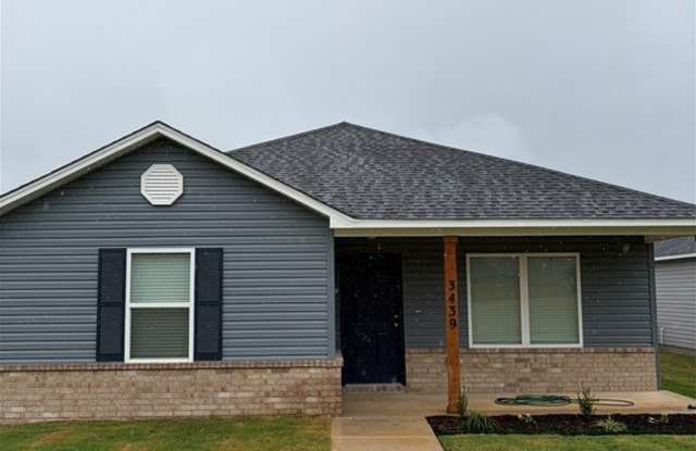 3439 Bayou Alley Gallery 1