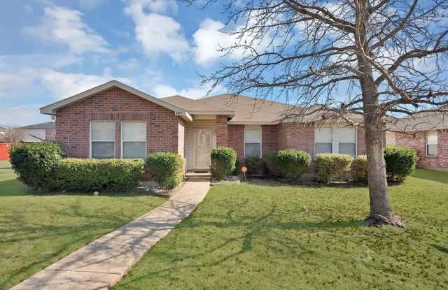 1477 Greenbrook Drive - 1477 Greenbrook Drive, Rockwall, TX 75032