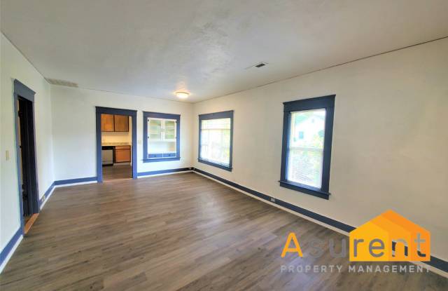 Nice 2 Bed 1 Bath Home Gallery 4