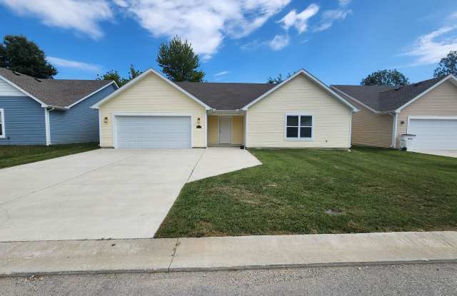Hot Deal: Save $2,000 Today! Qualified applicants who sign a lease by September 12th will receive $2,000 OFF move-in costs. Don’t wait! photos photos