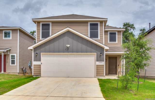 7357 Littlefoot photos photos