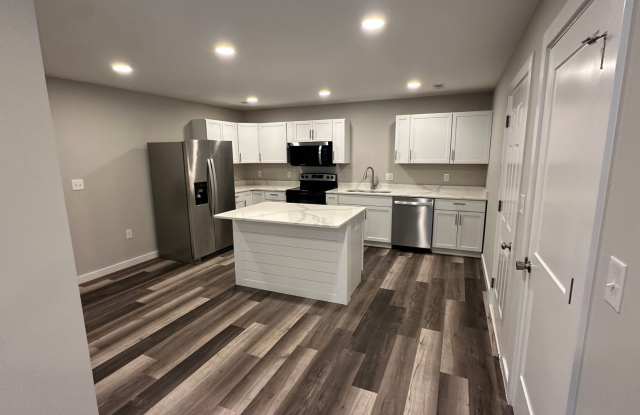 Available now!  Brand new - 2BR/2BA with garage Clear Creek Gallery 1