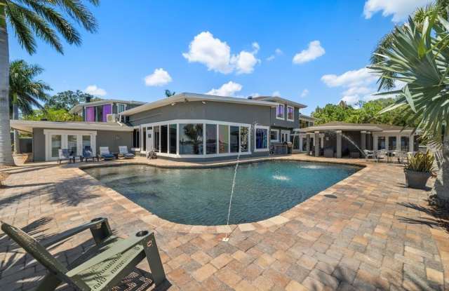 2785 BAYSIDE Drive S Gallery 4