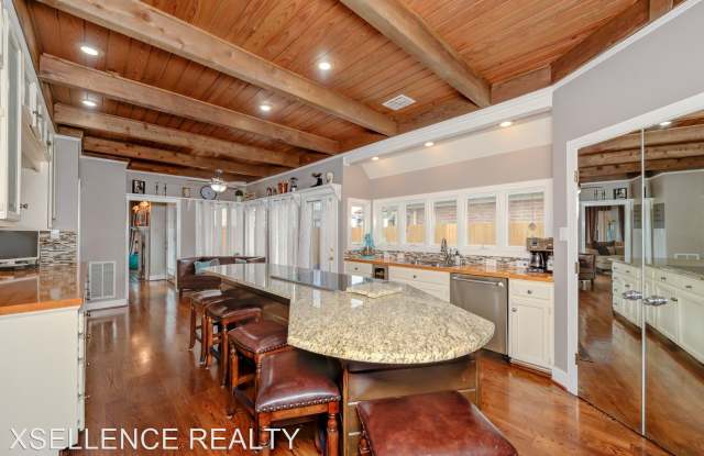 9 CAMPDEN CT Gallery 4