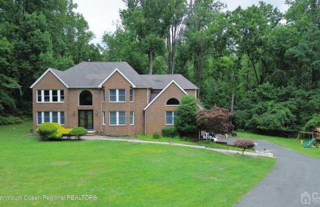 7 Clover Hill Road - 7 Clover Hill Road, Monmouth County, NJ 07722