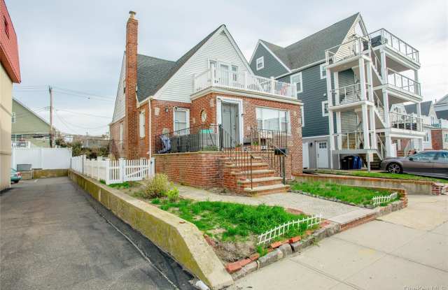 237 E Broadway photos photos