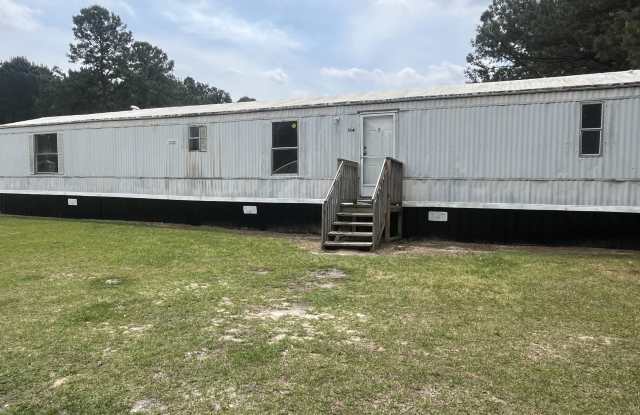 1041 Meekins Rd photos photos