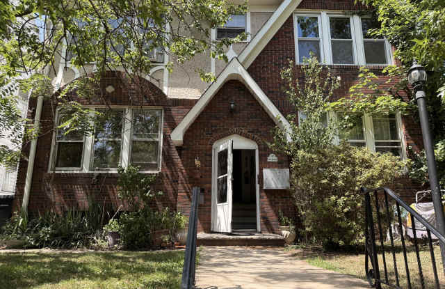 141 Hill St photos photos