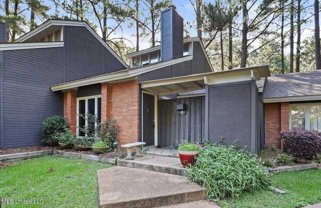 200 Woodgreen Drive photos photos