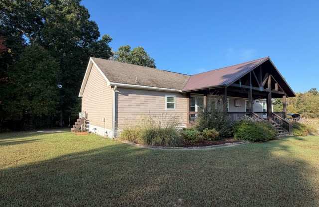 4 Bed/2.5 Bath - Tuscumbia, AL Gallery 3