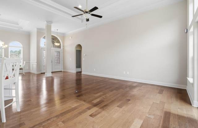 9060 Abingdon Dr. Gallery 2