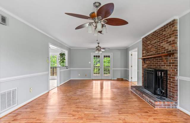 1114 Collingwood Drive Gallery 4