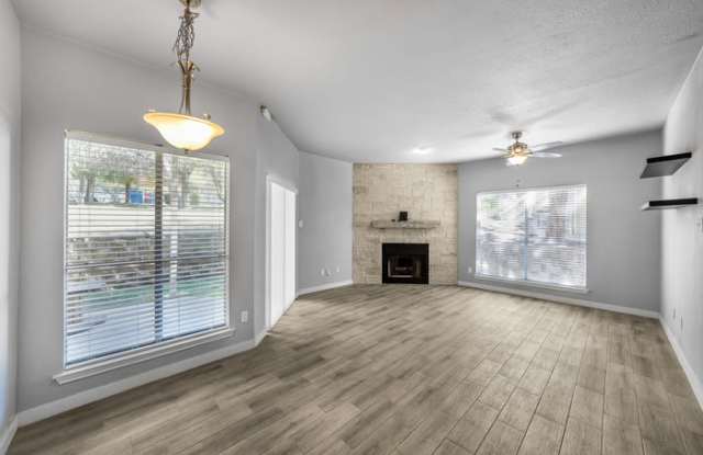 2450 Wickersham Lane photos photos