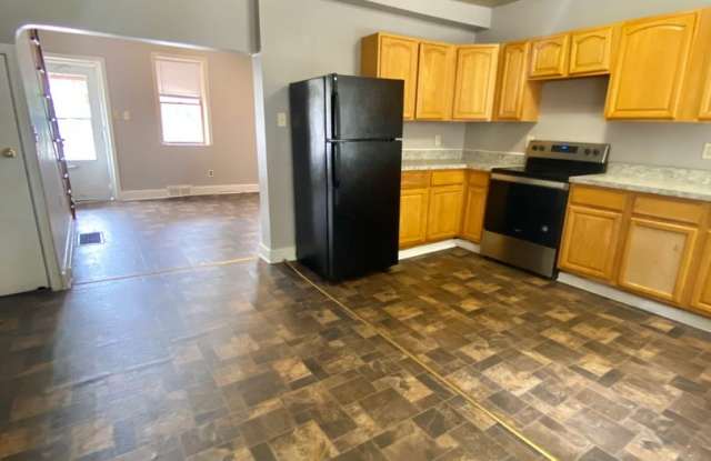 Charming 2BR, 1BA and a bonus room in Lancaster City photos photos Charming 2BR, 1BA and a bonus room in Lancaster City photos photos