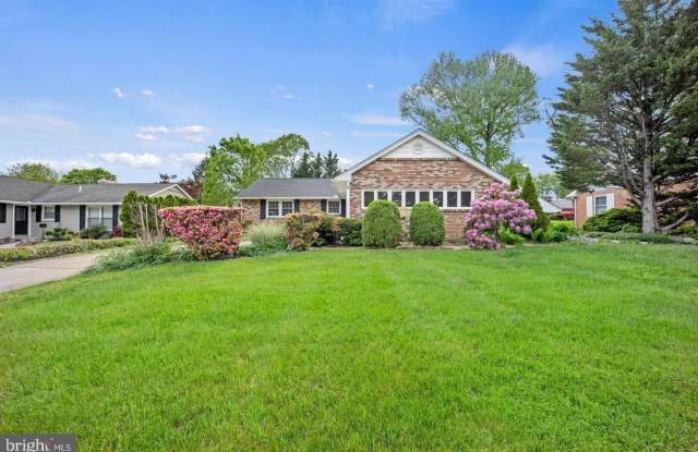 705 HALSTEAD ROAD photos photos