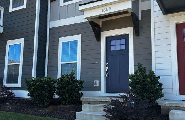 *$500 OFF DECEMBER RENT INCENTIVE* Welcome to Mill Town! 3 Beds, 2.5 Baths, with Plenty of Storage! photos photos *$500 OFF DECEMBER RENT INCENTIVE* Welcome to Mill Town! 3 Beds, 2.5 Baths, with Plenty of Storage! photos photos