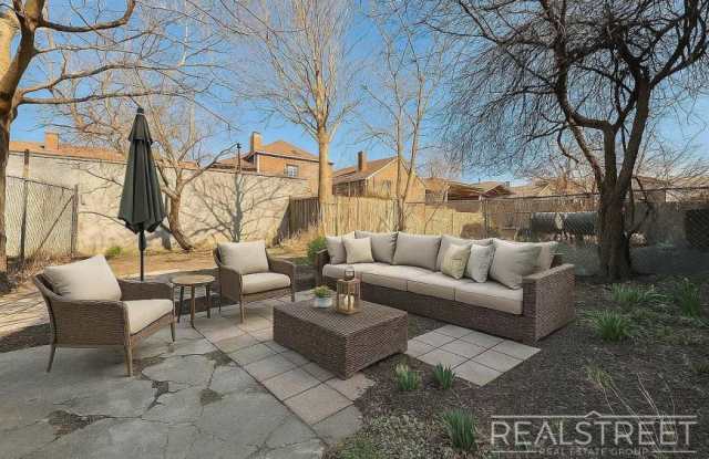 230 Highland Place photos photos