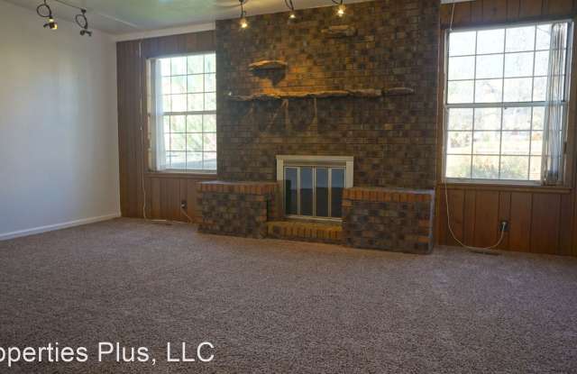 15793 E Custer Dr Gallery 4