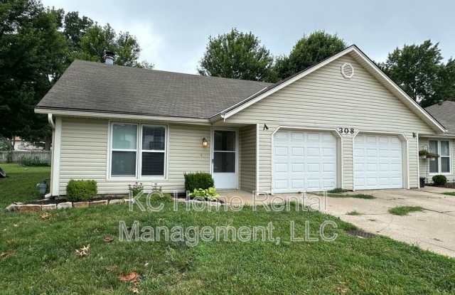 308 NE Independence Ave photos photos