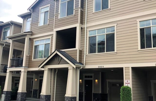 3809 N.E. 3rd Pl. - 3809 Northeast 3rd Place, Renton, WA 98056