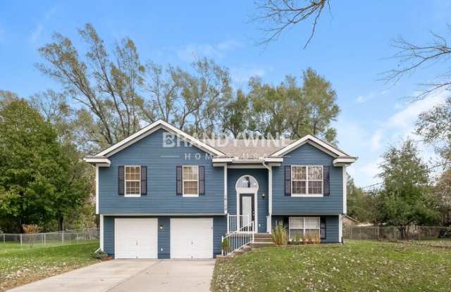 16109 Kay Avenue photos photos