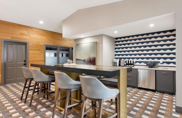 Mariners' Glen Apartment Homes Gallery 3